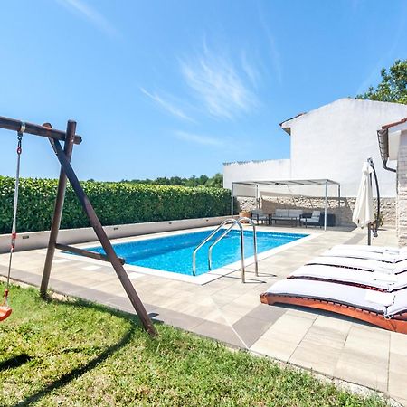 Villa Gortan - Pool House For 7 Guests Near Pula Istria - Ferienhaus Istrien Marcana Exterior photo